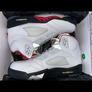 Jordan 5 Fire Red Size 10.5